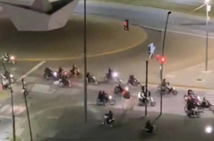 Muerte en el Scalabrini Ortiz: un audio revelaría que el mococilista fallecido corría una picada