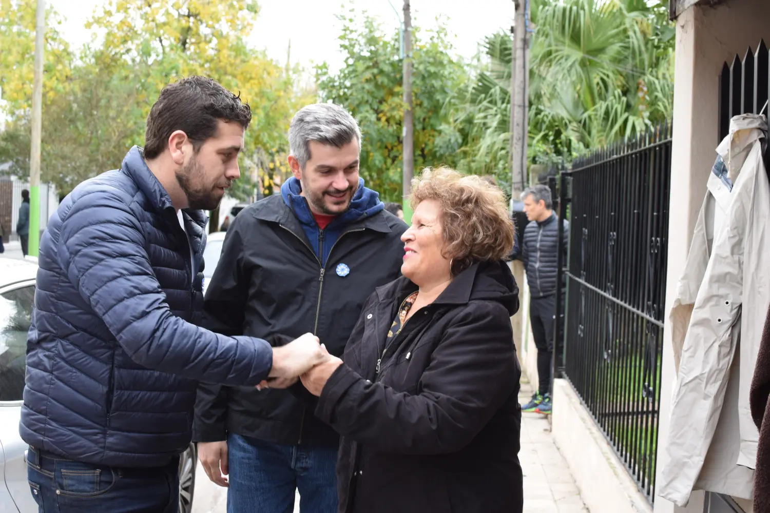 Lucas Delfino y Marcos Peña realizaron un nuevo timbreo en Hurlingham