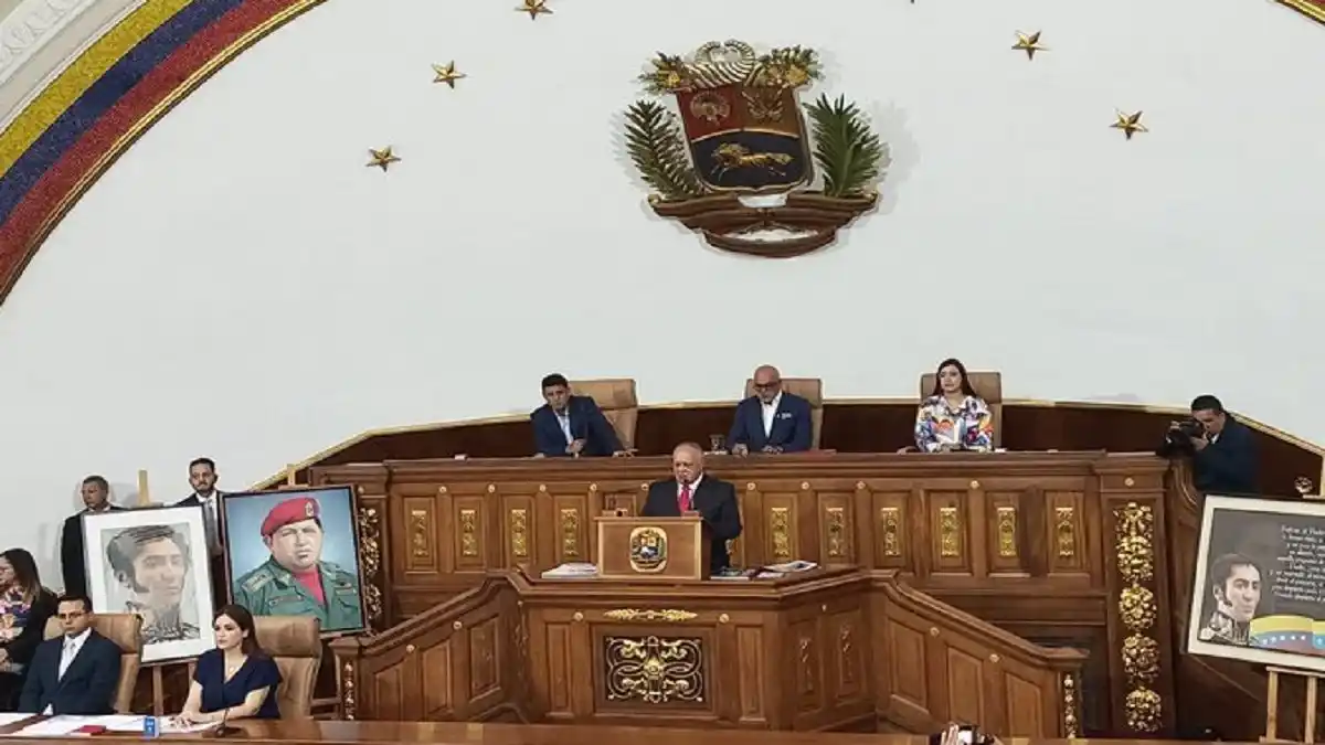 «LA HISTORIA AÚN NO SE HA TERMINADO de escribir»: Diosdado confiesa que el 11 de abril del 2002 se la juró a los medios