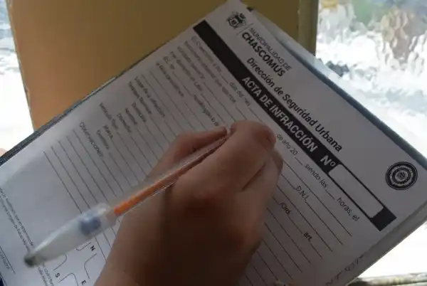 Infracción por la realización de una fiesta clandestina en Chascomús