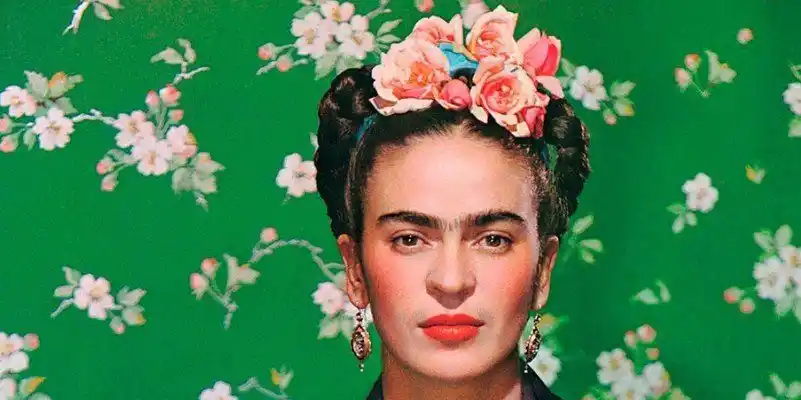 Subastan fotos del funeral de Frida Kahlo