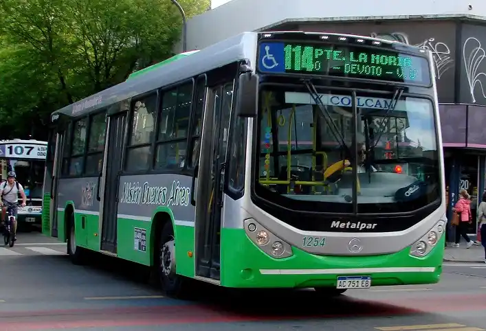 Paro de colectivos en el Conurbano: Desde la UTA advierten que a la protesta "podrían sumarse más líneas"