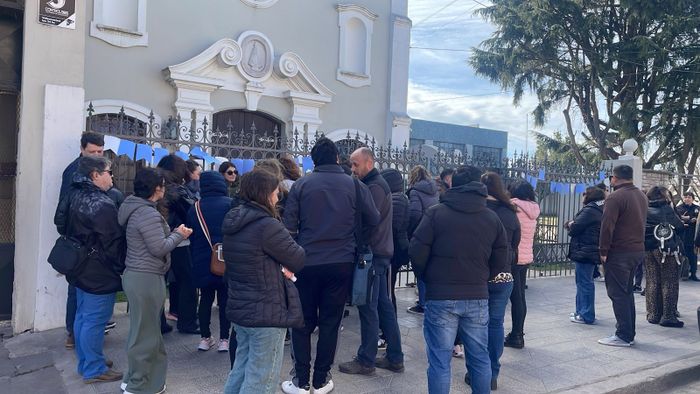 Sigue el conflicto en Begoña: hay nuevas pautas para retirar a los alumnos