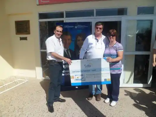 Paraná y Larroque acceden al servicio gratuito de la TDA