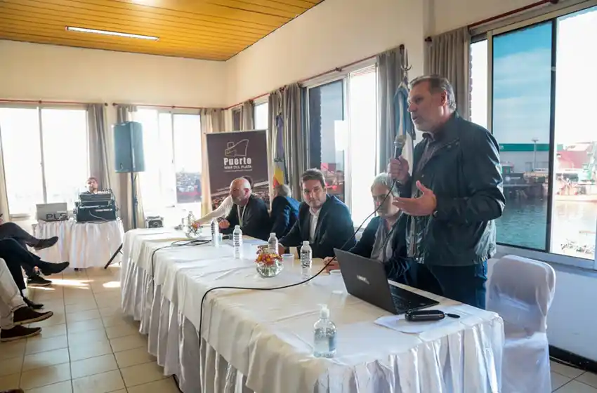 Aerolíneas Argentinas abrió opciones para transporte de pescado en sus aviones