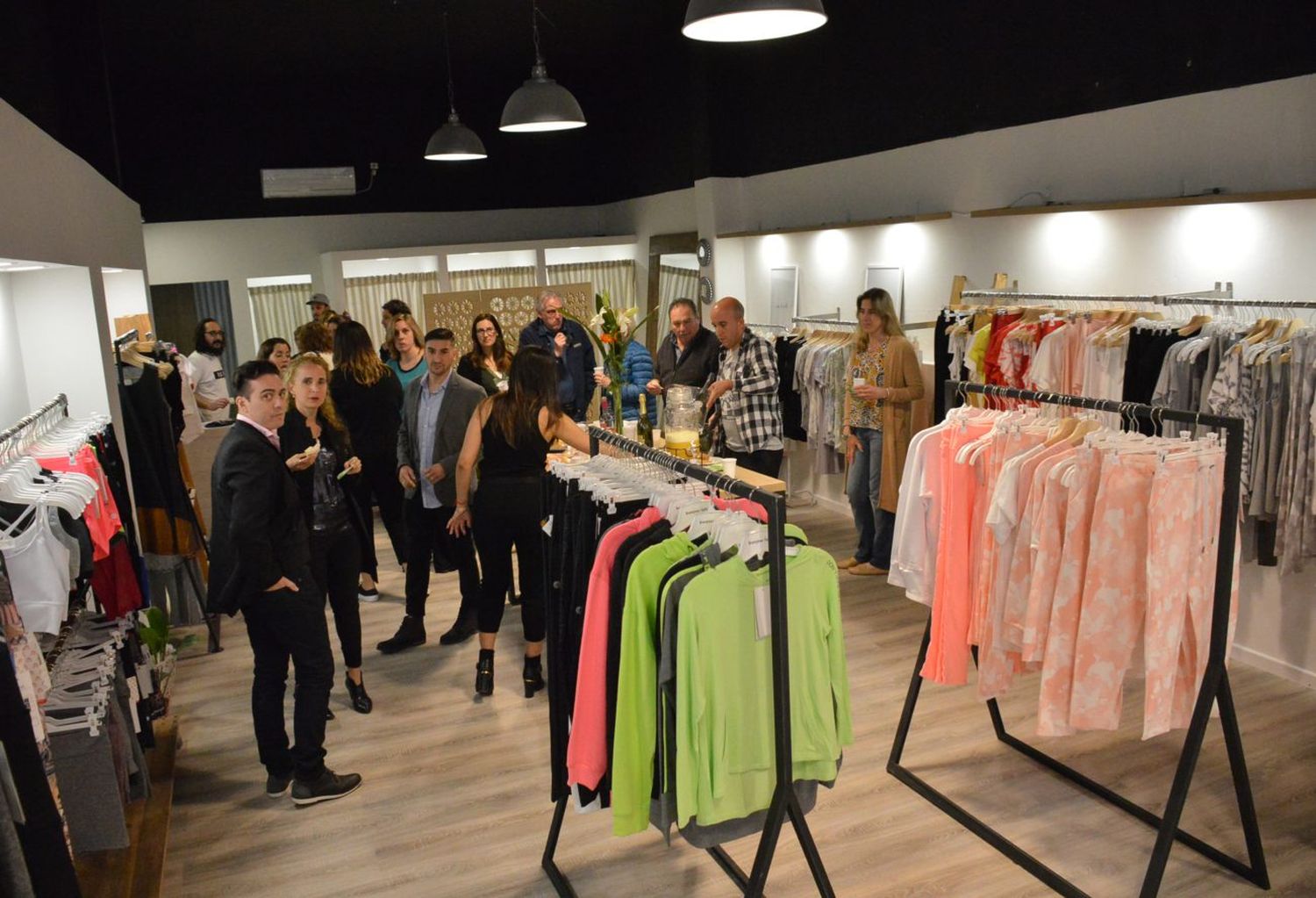 Kasilda abrió un nuevo local de ropa en Rodriguez 787