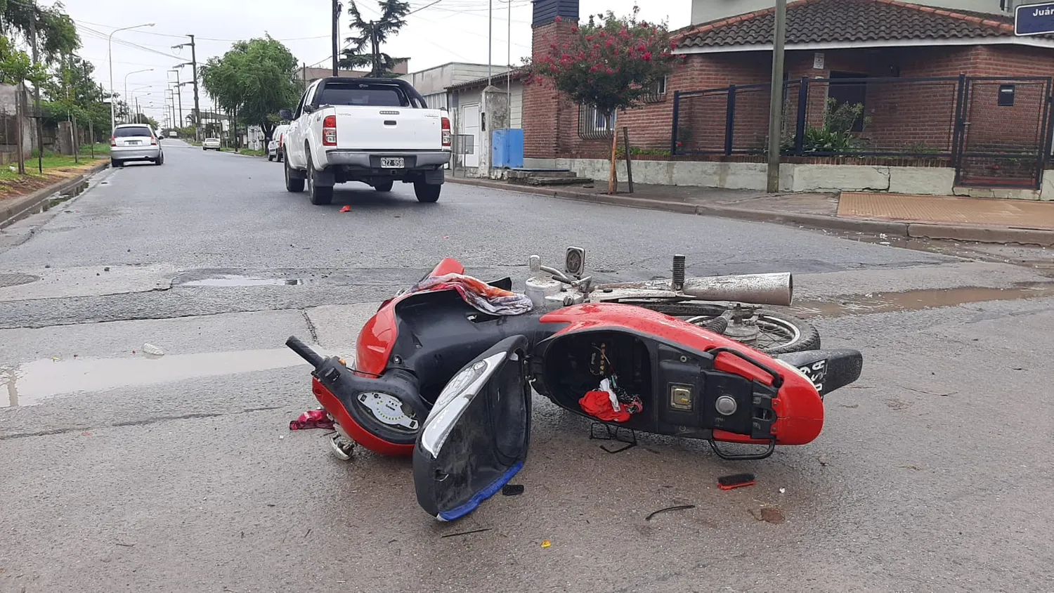 Hospitalizaron a dos mujeres tras un accidente en Darragueira y Juárez