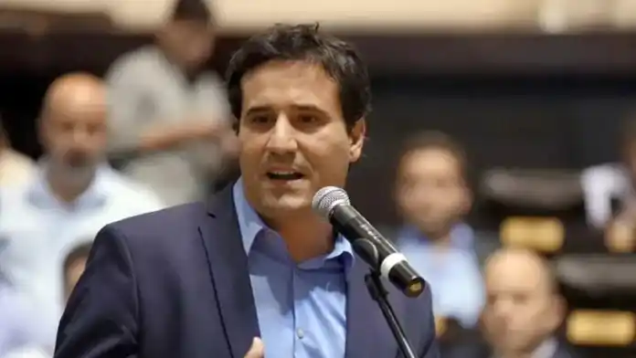 Maximiliano Abad