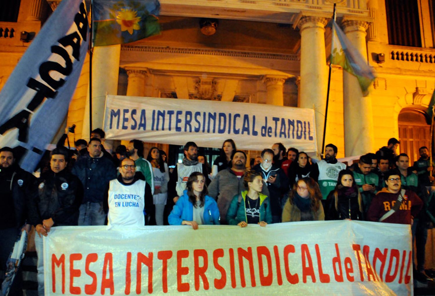 La Mesa Intersindical de Tandil se declaró en estado de alerta por los despidos en la ciudad