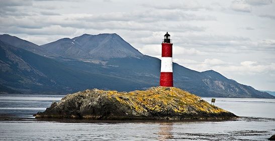 Dos veteranos de Santa Fe y Marcos Juárez, contribuirán al relato sobre el conflicto con Chile por el Canal de Beagle.