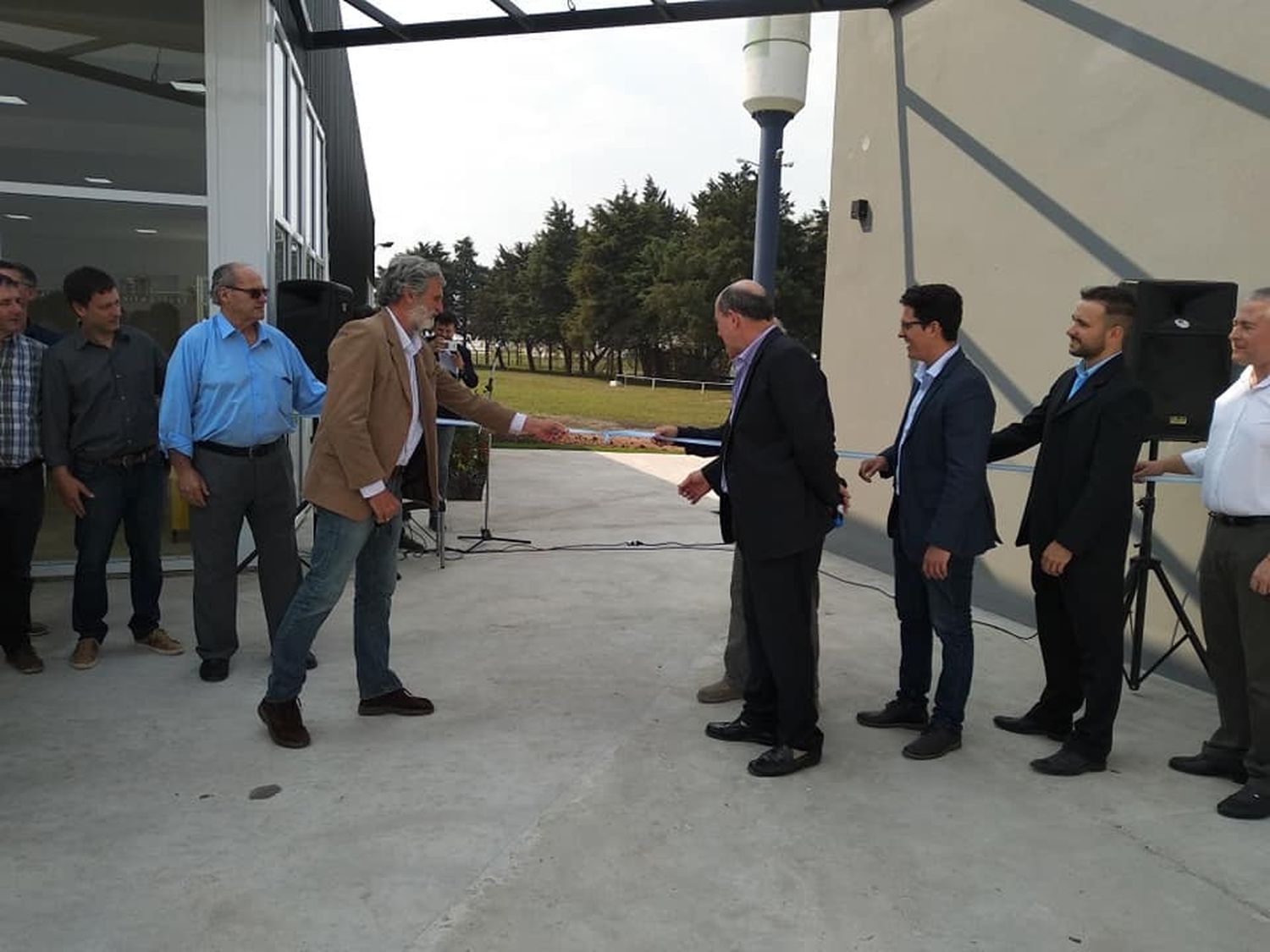 Se inauguró un salón de Usos Múltiples en el Parque Industrial de Urdinarrain