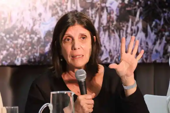 Se recalienta la interna del PJ: "Yo no voy a discutir la Constitución con el Ministro de Gobierno", dijo Teresa García