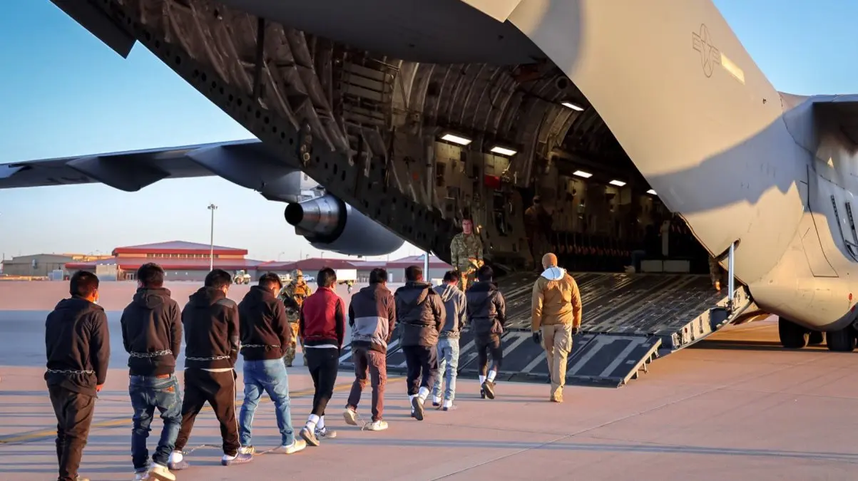 Juez echa para atrás una deportación de 5 venezolanos BASADA EN UNA LEY DE LA II GUERRA MUNDIAL 
