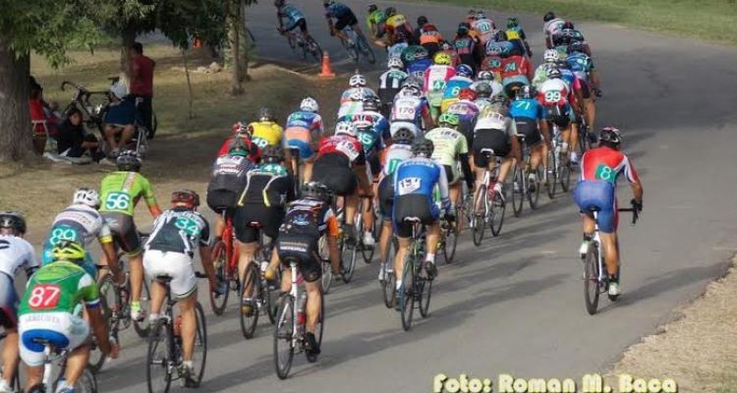 Joachín se quedó con la prueba del domingo
