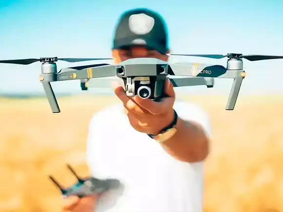 Se encuentran abiertas las inscripciones al curso introductorio al uso de drones de la UNMdP