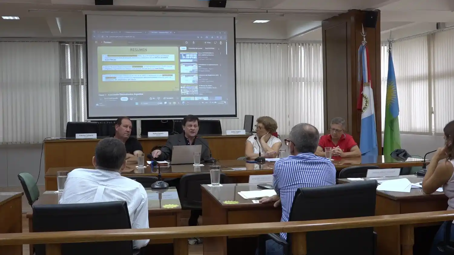horacio dominino Buscan actualizar la normativa eléctrica en la ciudad - 5