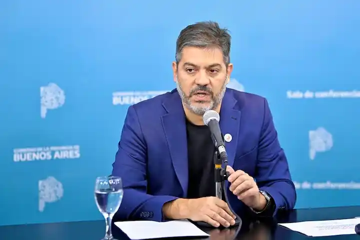 Bianco se refirió a la crisis en el transporte público y el aumento del combustible.