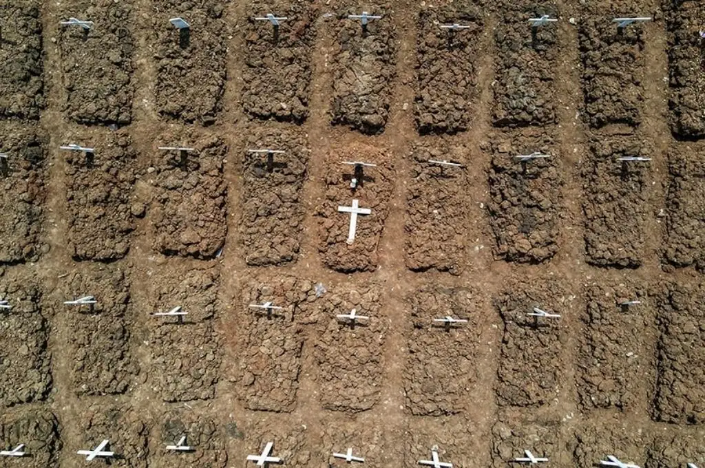 Indonesia: crecen exponencialmente las muertes por la variante Delta