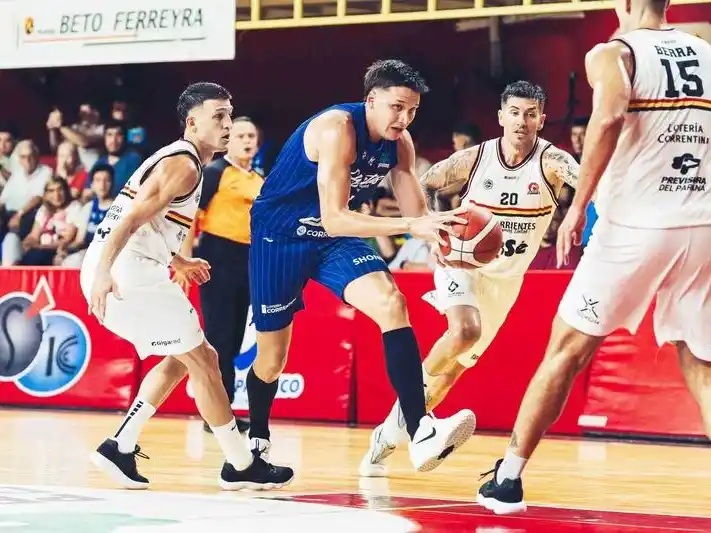 Regatas cerró el 2025
con triunfo en el clásico