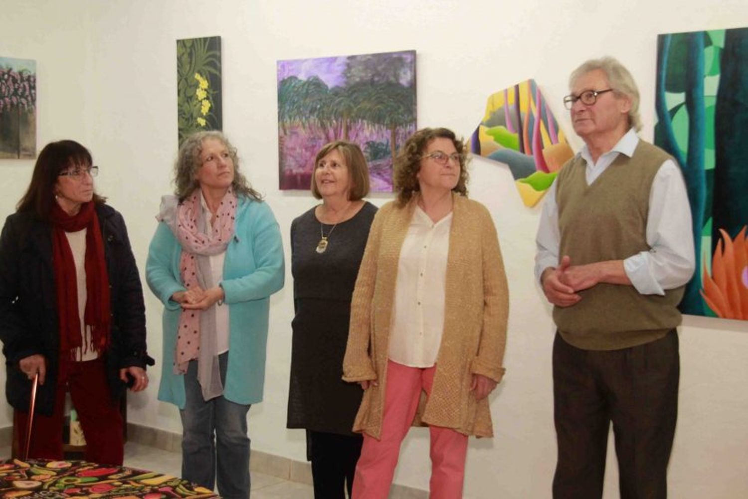 Cuatro artistas exponen en la muestra “Pensar en primavera”