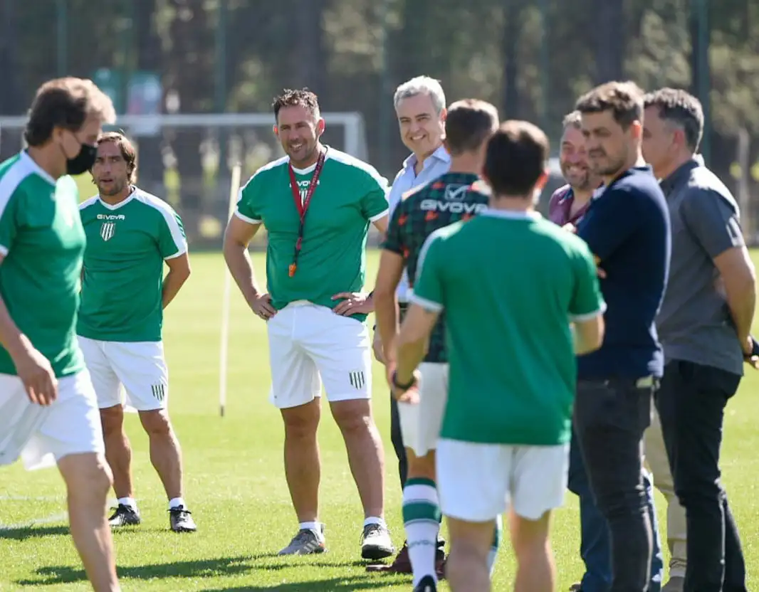 Dabove inició su ciclo en Banfield.