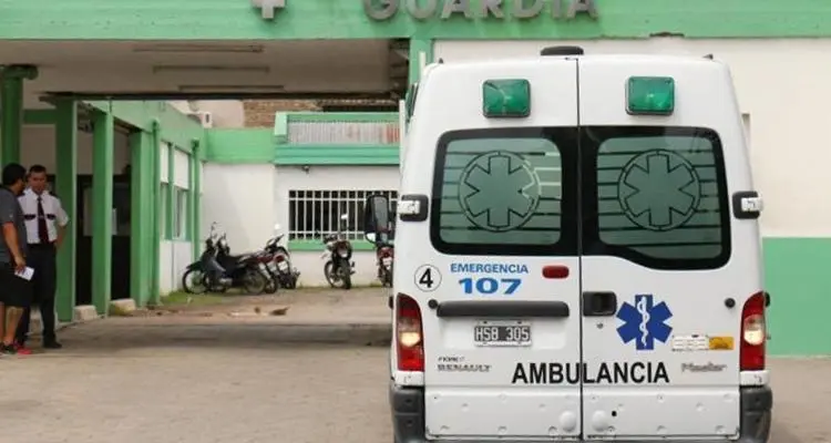 Joven permanece en terapia intensiva del Hospital tras accidentarse en moto