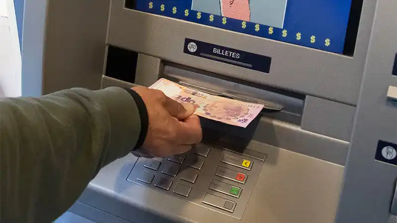 Con aumento, el miércoles empieza el pago a estatales entrerrianos: cronograma