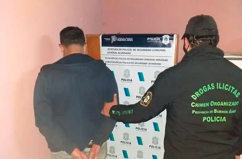 Detuvieron a un hombre camino a Miramar con un lote de dosis de LSD