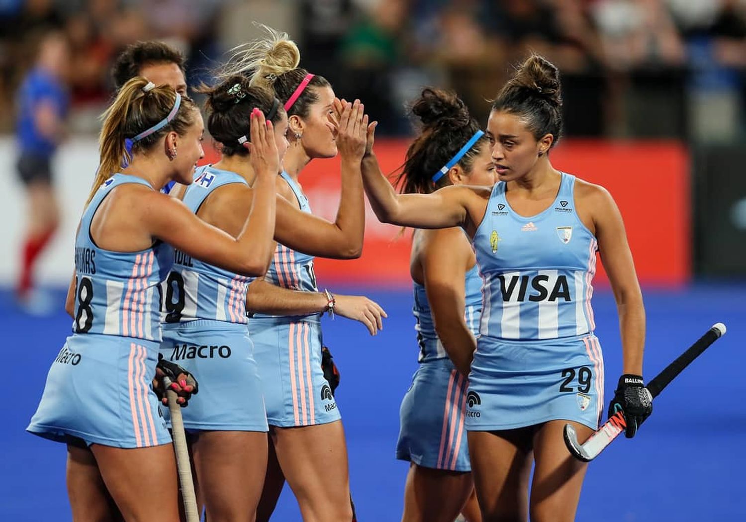 Igualdad y punto bonus en la visita de Las Leonas