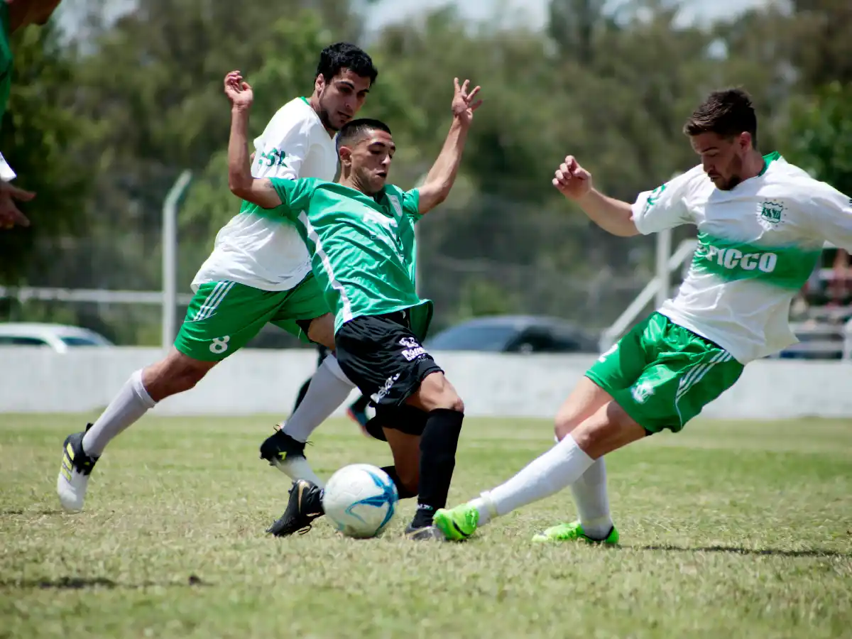 Sociedad Sportiva Devoto tomó ventaja