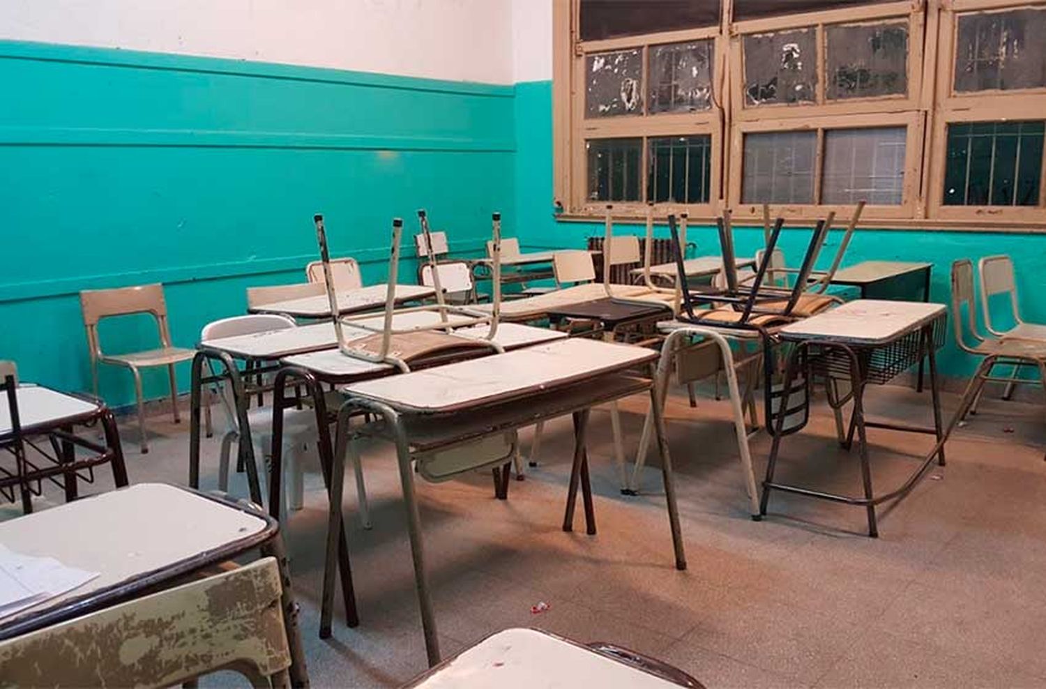 Vila: "El objetivo es que cuando vuelvan las clases lo hagamos de forma segura"