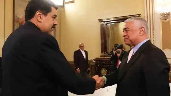 ENTRE LA DESVERGÜENZA Y LA DEGENERACIÓN: reacciones contra la postulación de Claudio Fermín en Barinas