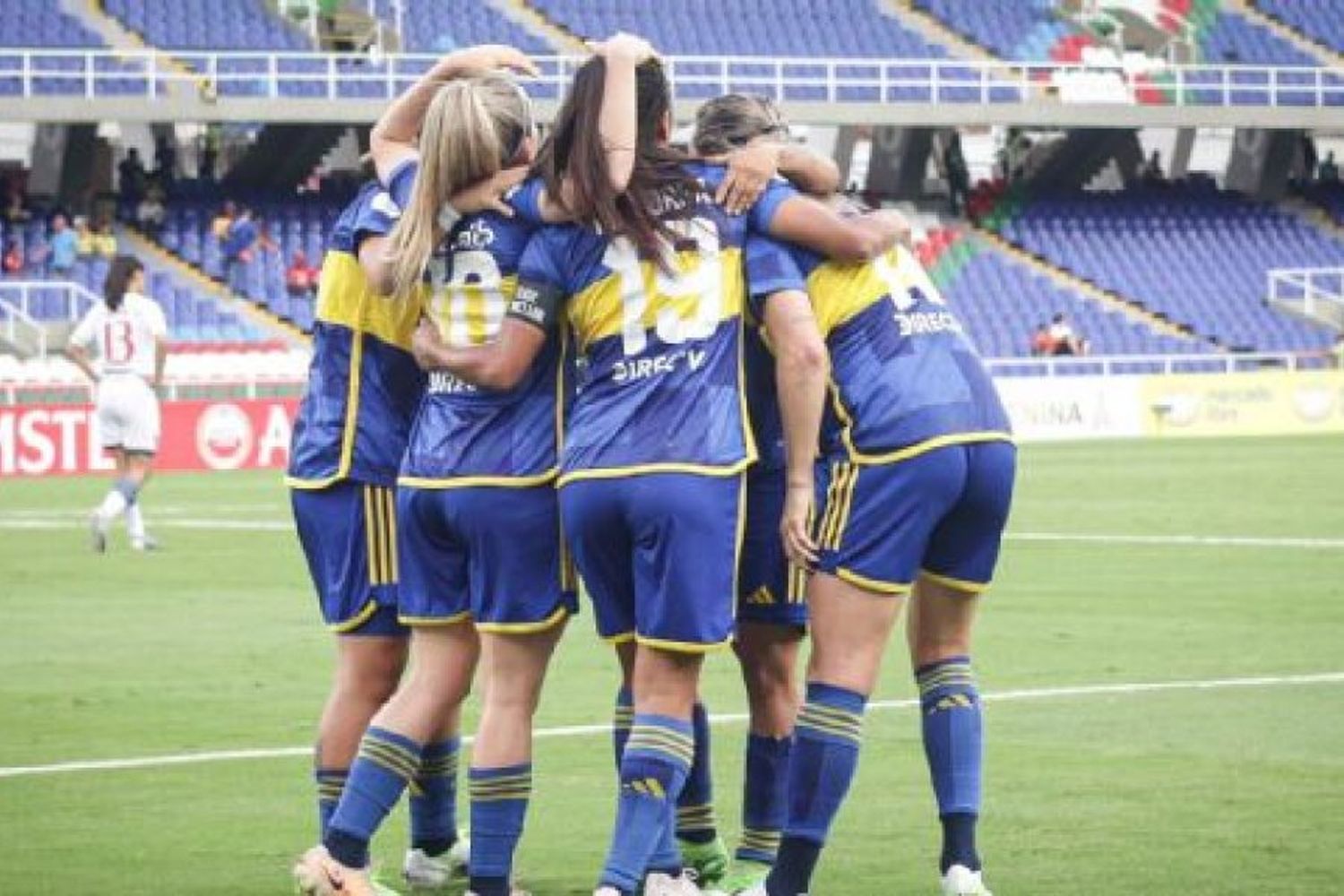Boca goleó a Nacional de Montevideo