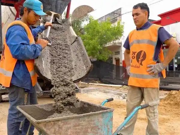 Avanzan las obras de la tercera 
etapa de la Peatonal Rivadavia