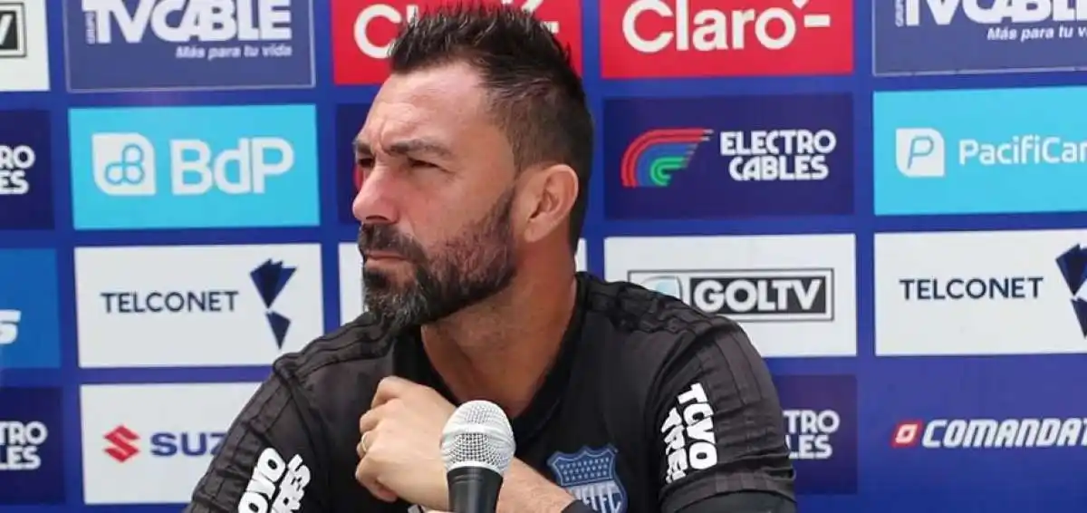 Con Dreer, Emelec va por otra consagración en Quito