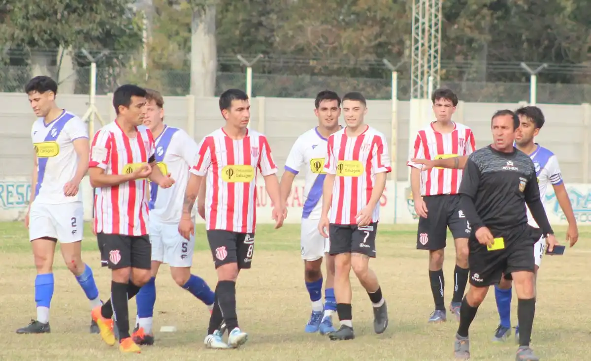 Se viene la tercera fecha de la 2a. rueda del Oficial. Hay alguna preocupación por la gran cantidad de expulsados en cada jornada de 1era. División y algunos equipos están actuando con la mitad de los jugadores que habitualmente son titulares.