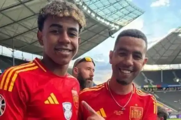 Apuñalaron al padre de Lamine Yamal