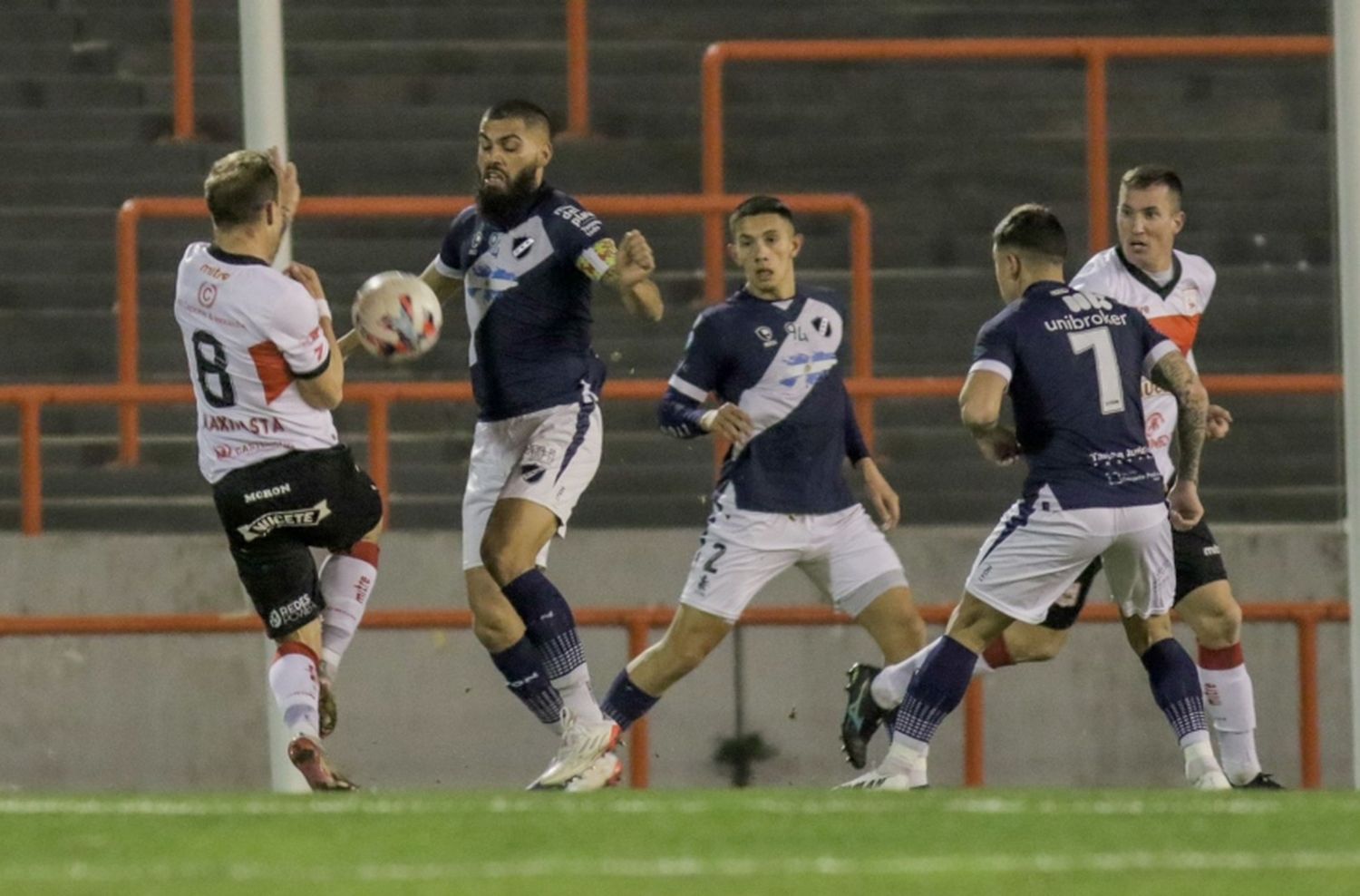 Alvarado cayó en Mar del Plata y extiende a 8 sus partidos sin victorias