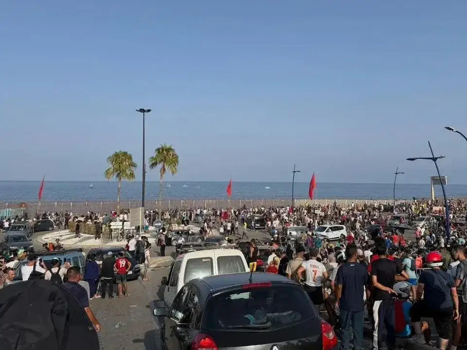 Desalojaron un asentamiento donde residían 4.000 migrantes en Ceuta