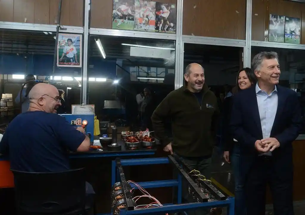 El plan Empalme beneficiaría a 400 mil destinatarios de planes sociales