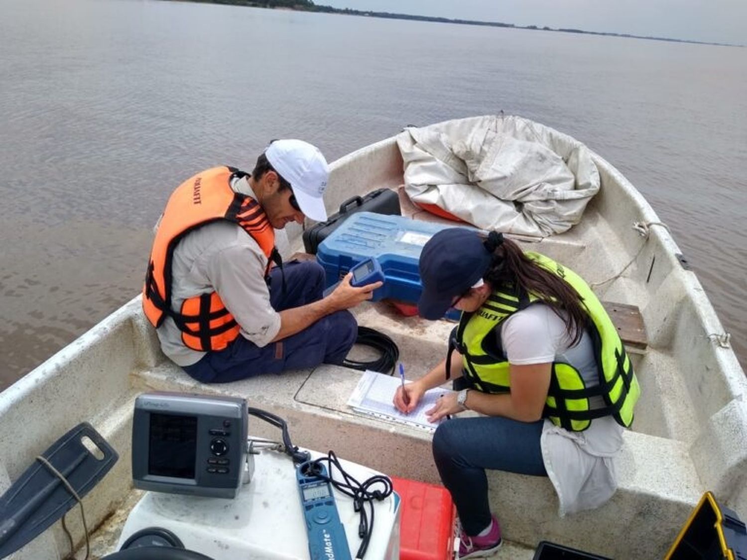 CARU confirma que las sustancias prohibidas perduran en peces del río Uruguay