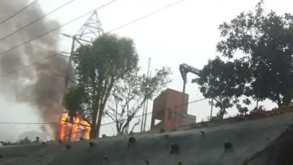 ONDA TROPICAL provocó fluctuación eléctrica en varios estados