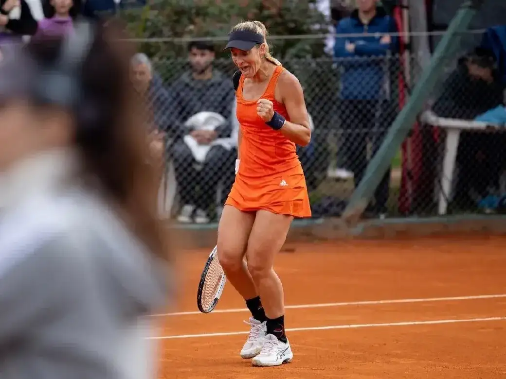 Victoria Bosio - 1