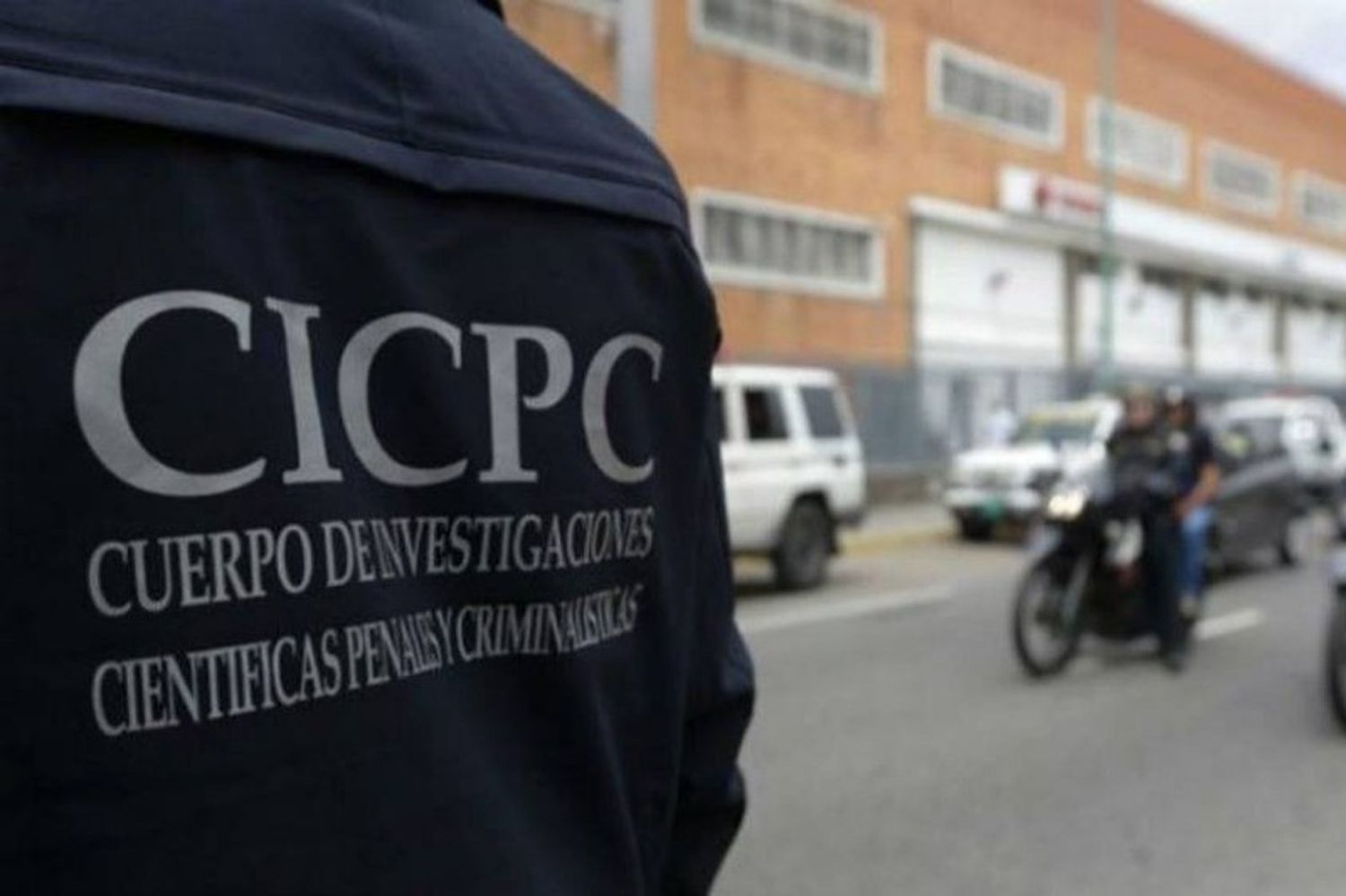 Tras fuerte discusión: UN HOMBRE MATA a su esposa y luego atentó contra su vida