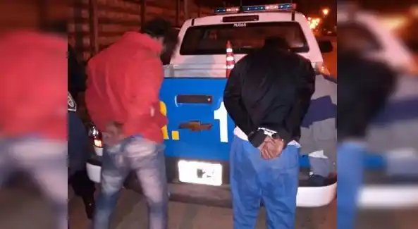 Encontraron más cosas robadas en la casa del detenido que mordió a un policía