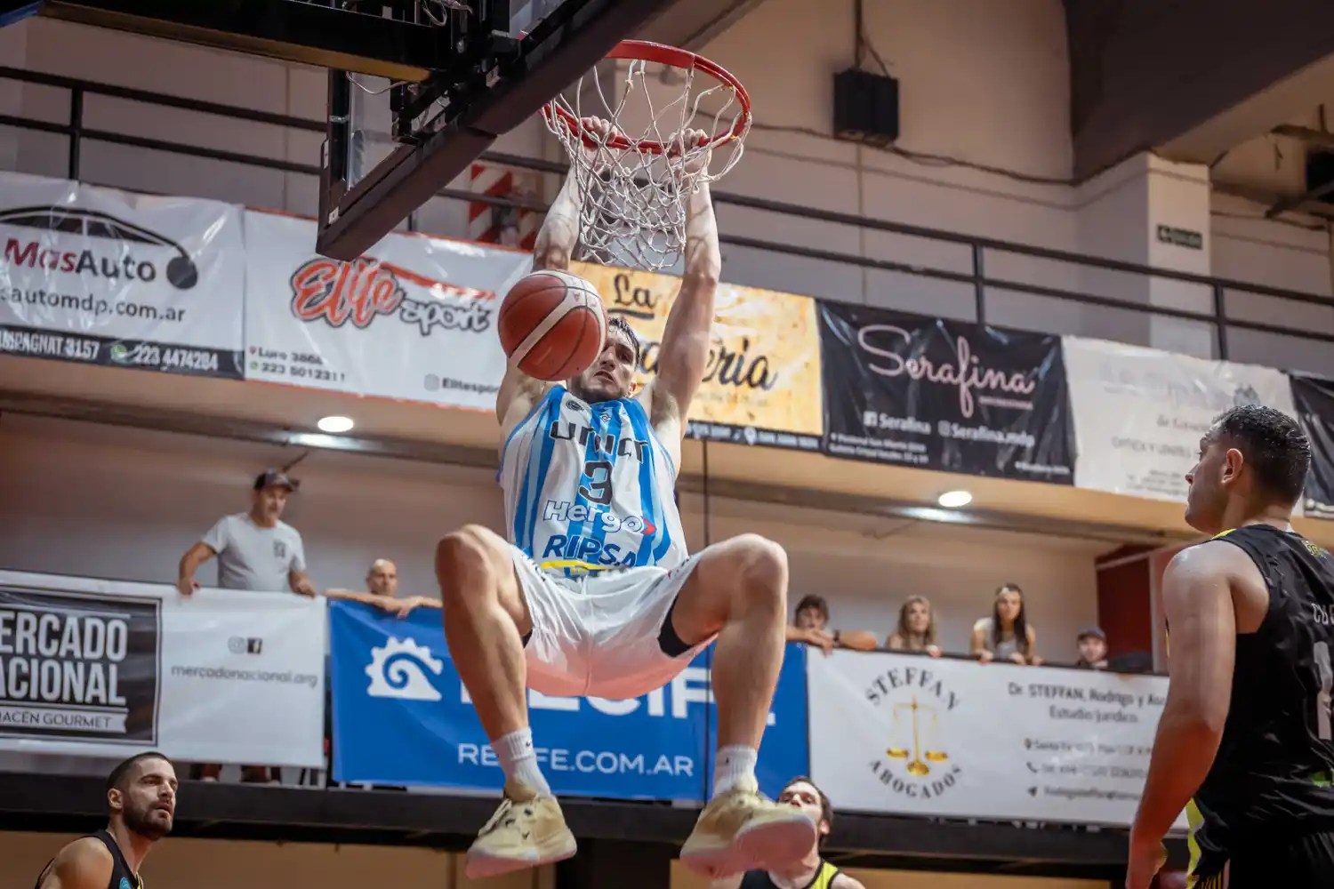 En un juego con mucho gol, Unión comenzó el Cuadrangular cayendo ante El Talar