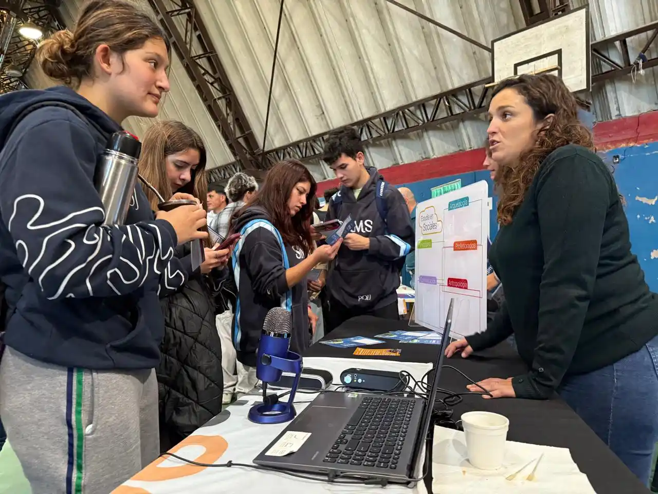 expo unicen 2025 23-04-25 - 3