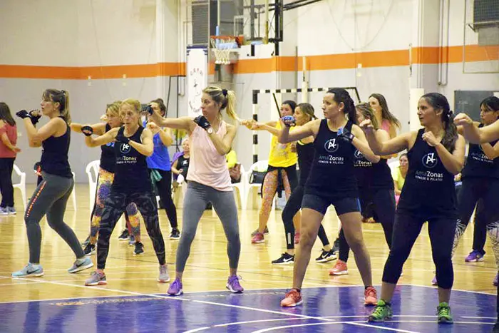 Intensa jornada de actividad física en el Polideportivo municipal