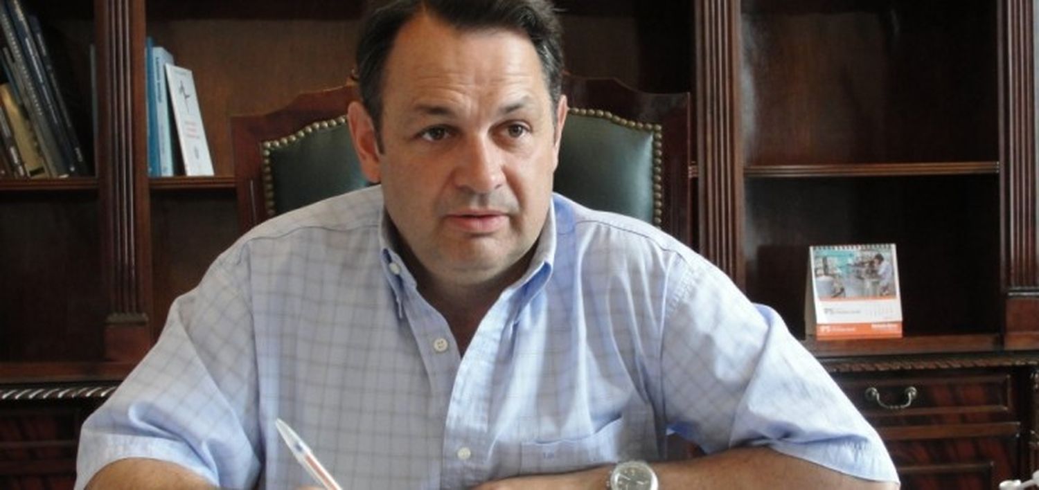General Alvear: Por deuda de Provincia, el Municipio se hizo cargo del transporte escolar