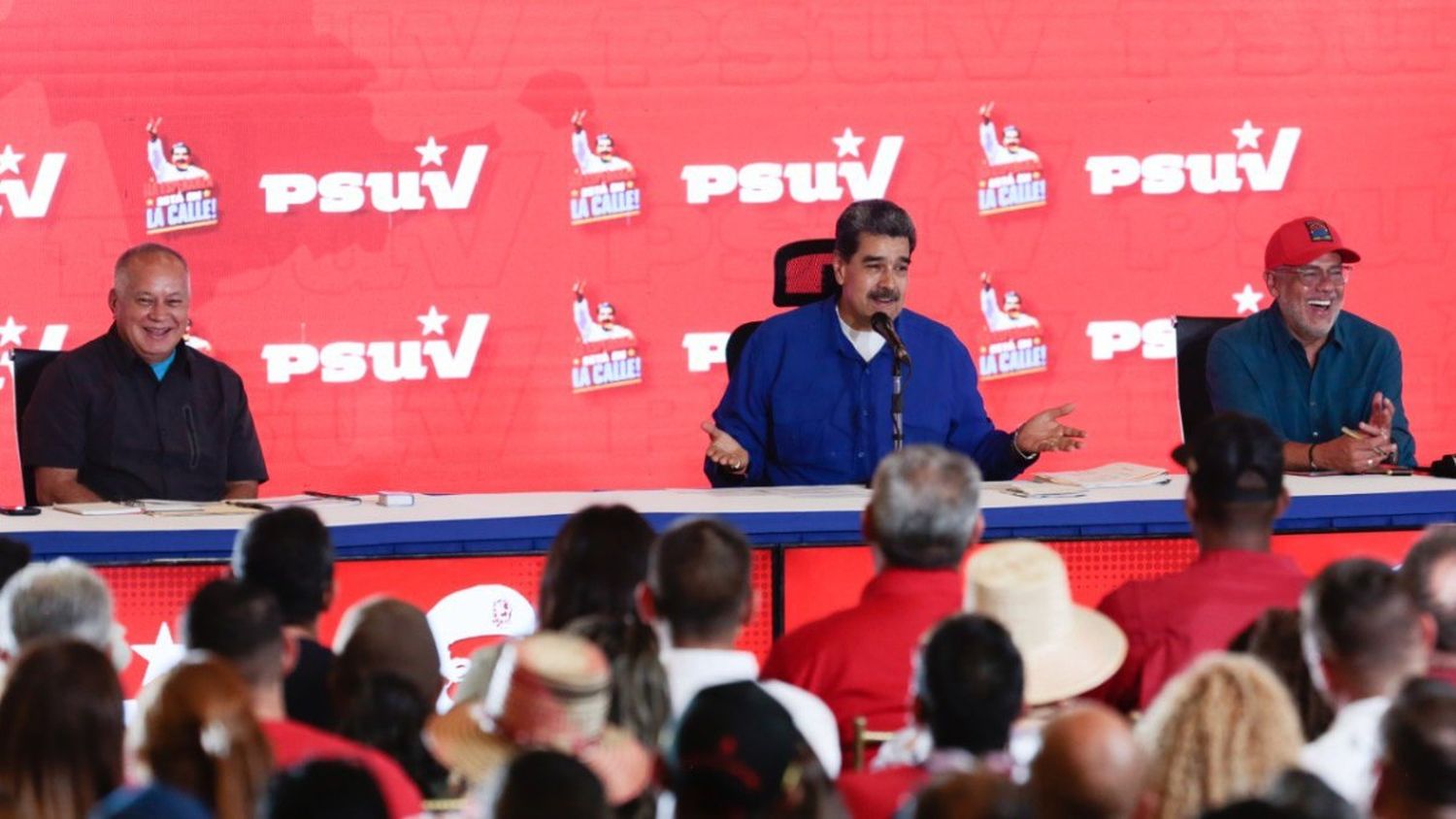 Maduro confesó haber ido a Maracaibo a hacerle una petición y promesa a La Chinita, ¿ganar las elecciones?